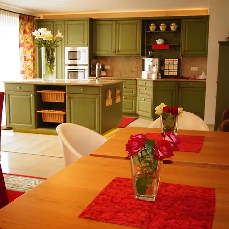 Cara Suites Holiday home Kematen in Tirol